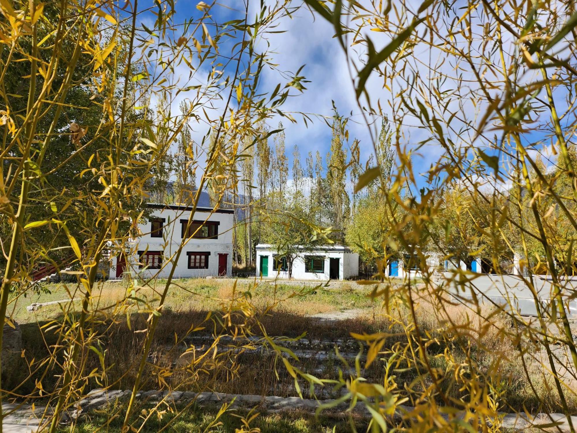 Lharimo Hotel Leh - Ladakh Bagian luar foto